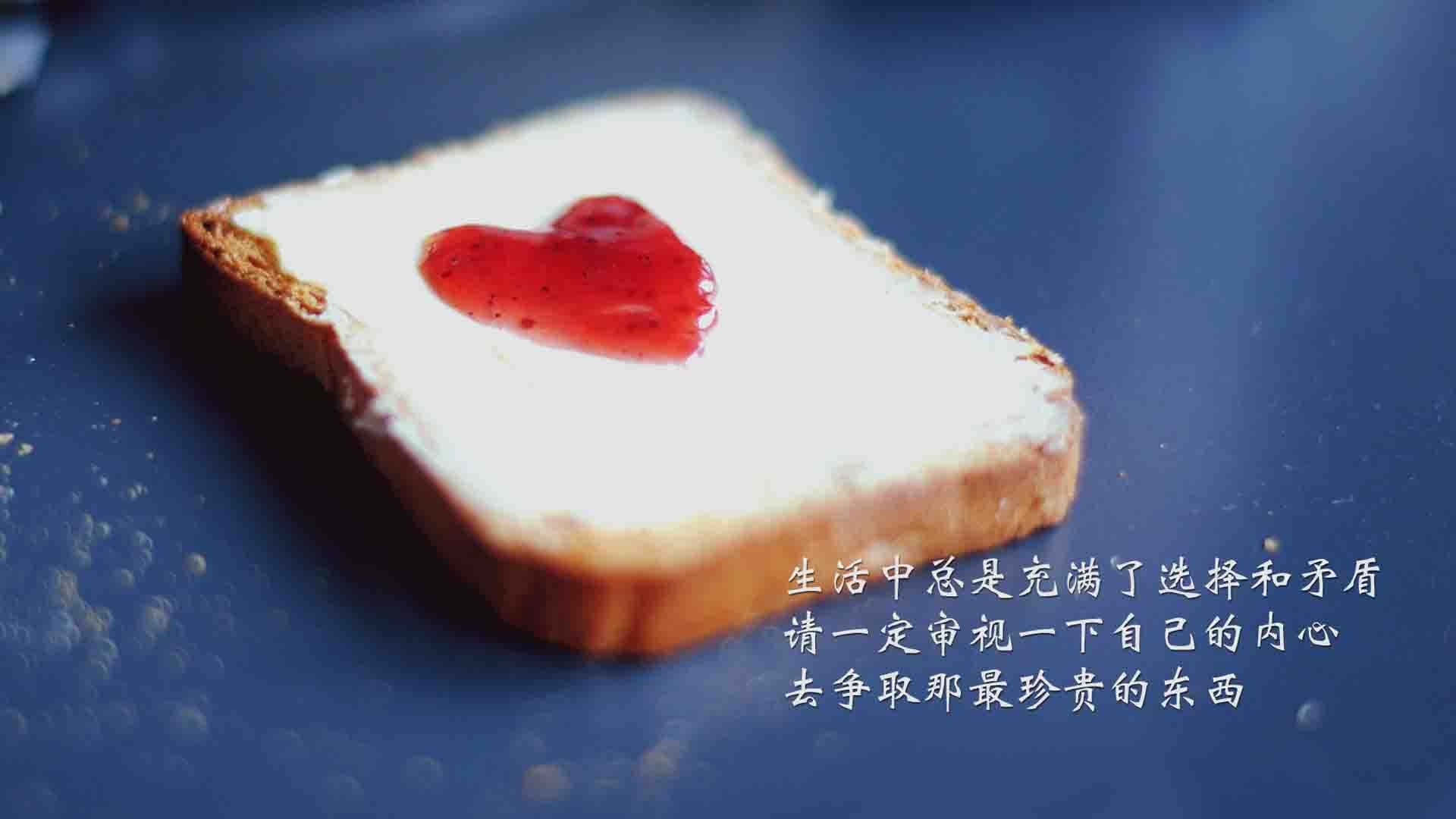 梅西在巴萨重返训练，备战下一场比赛，梅西进入巴萨一队