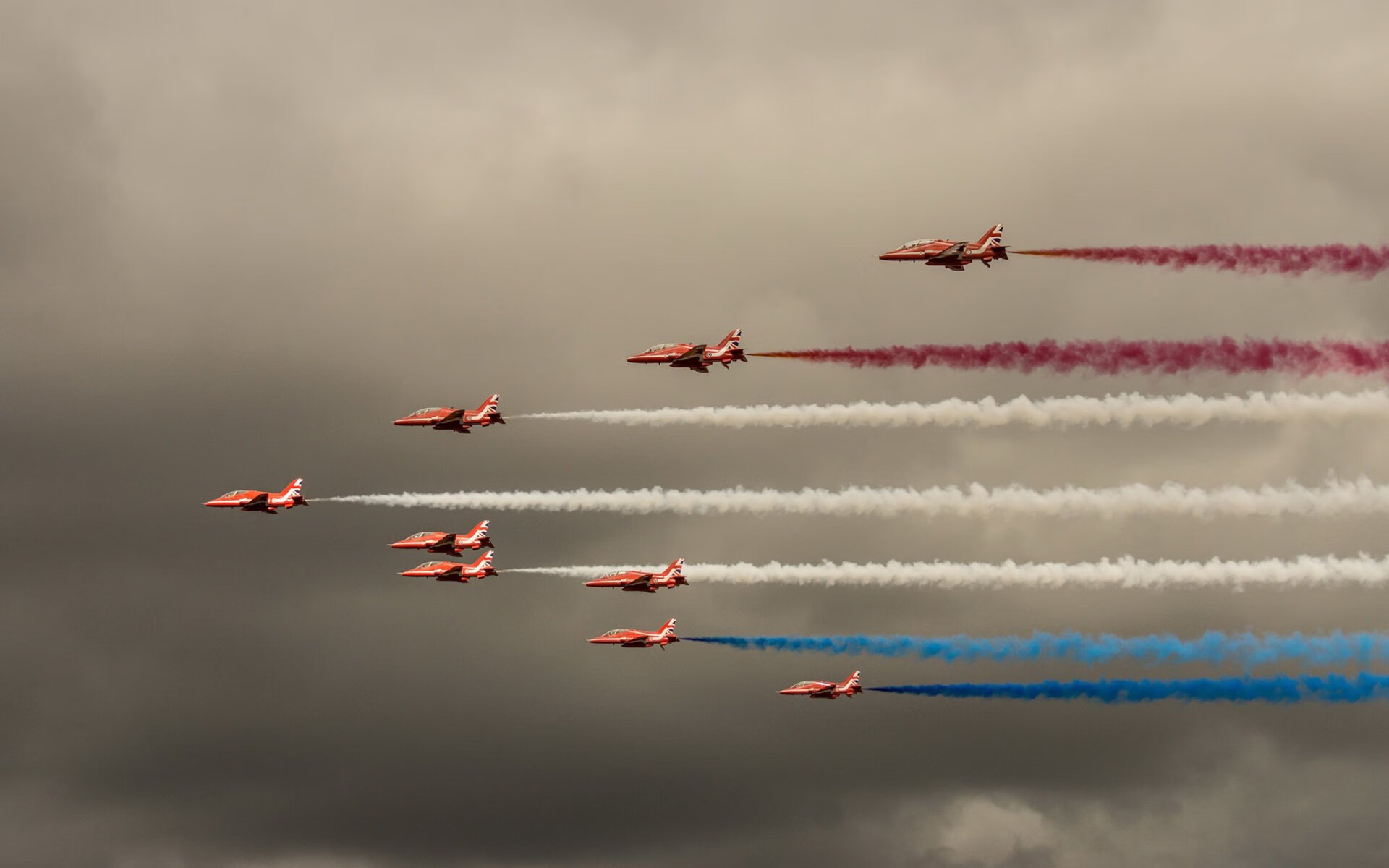 篮球运动员动作捕捉与技术反馈应用,篮球专业技术动作