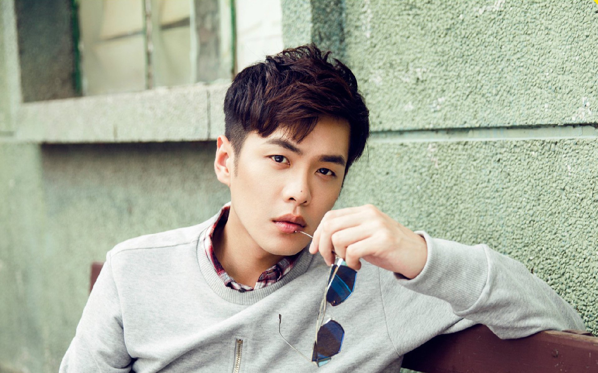 五大联赛赛季初胜率与最终排名是否存在强相关,五大联赛赛季初是不是容易爆冷