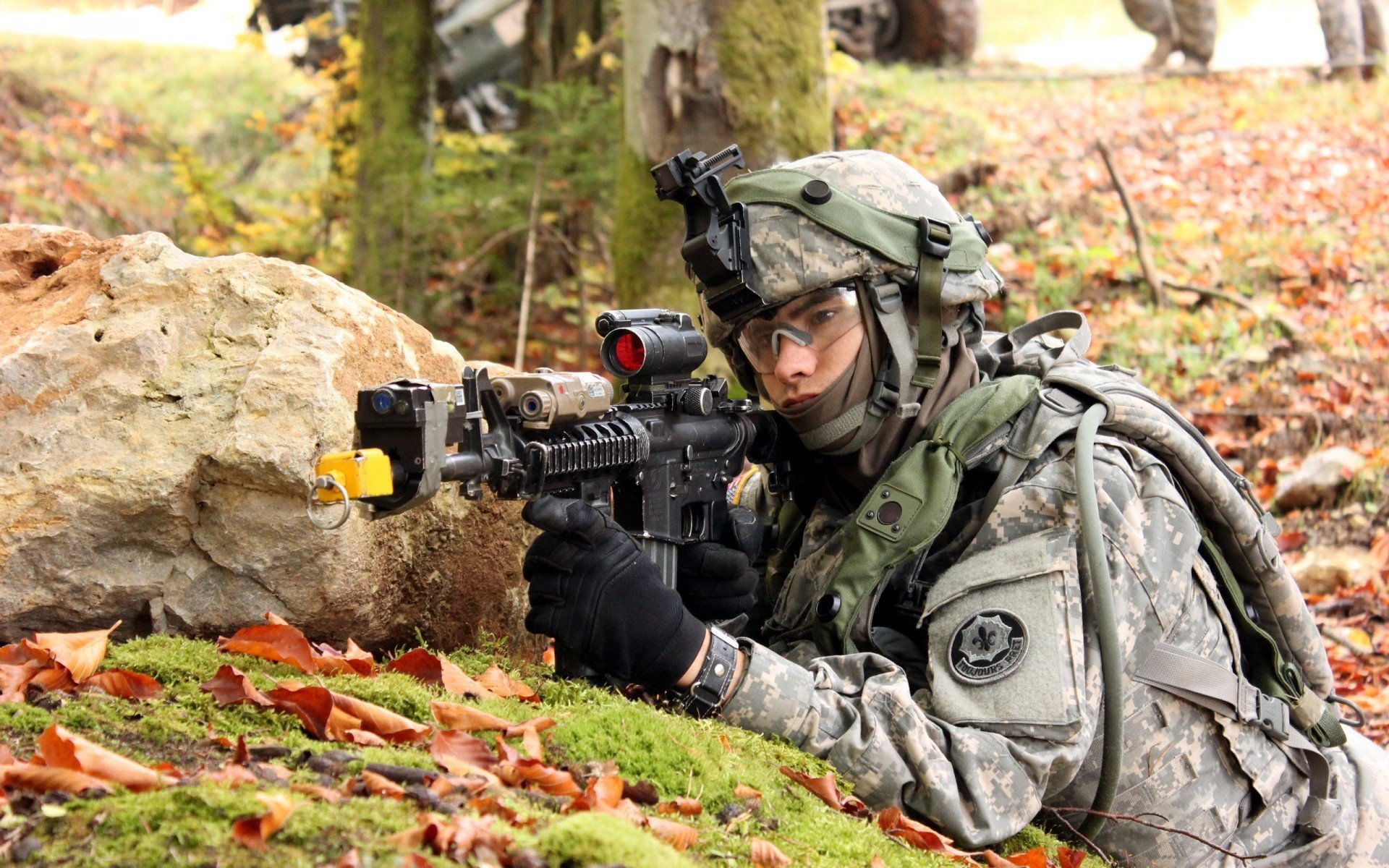 拉恩：凭借非凡的爆发力和速度，成为全黑队进攻的威胁源，拉恩vs巴拉城